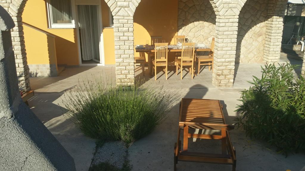 Kuca Za Odmor Vugica Villa Polje  Buitenkant foto
